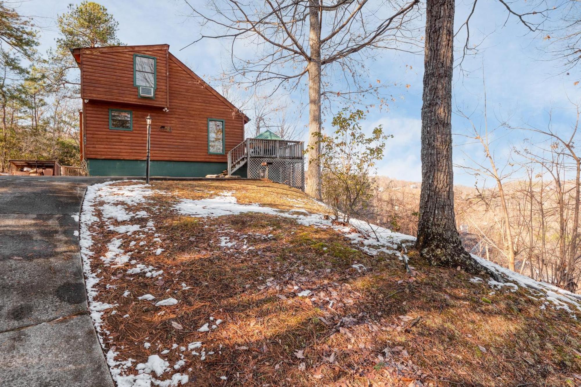 Fontana By Avantstay Gorgeous Mountain Cabin W Views Hot Tub Game Room Gatlinburg Exteriér fotografie