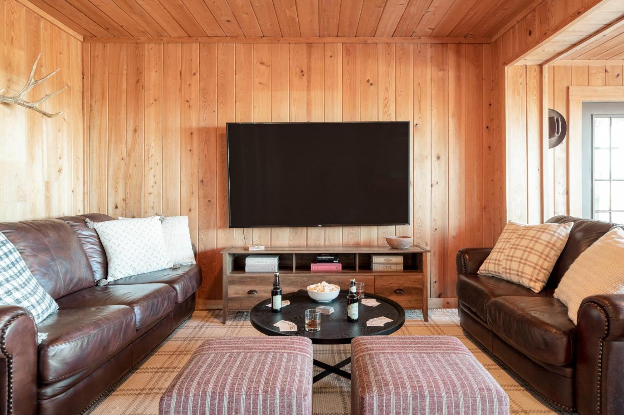 Fontana By Avantstay Gorgeous Mountain Cabin W Views Hot Tub Game Room Gatlinburg Exteriér fotografie