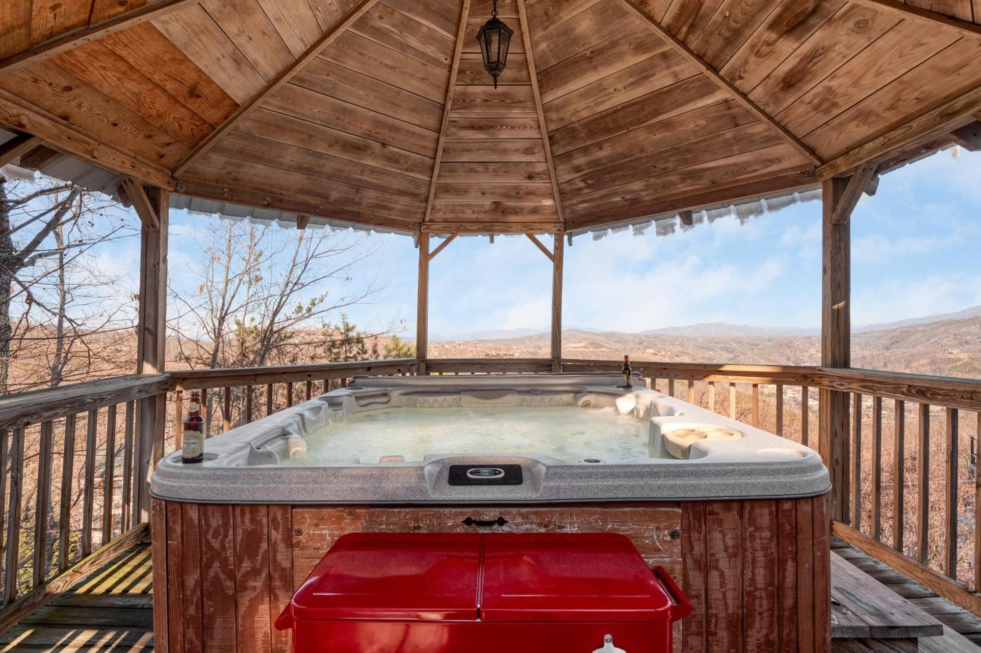 Fontana By Avantstay Gorgeous Mountain Cabin W Views Hot Tub Game Room Gatlinburg Exteriér fotografie