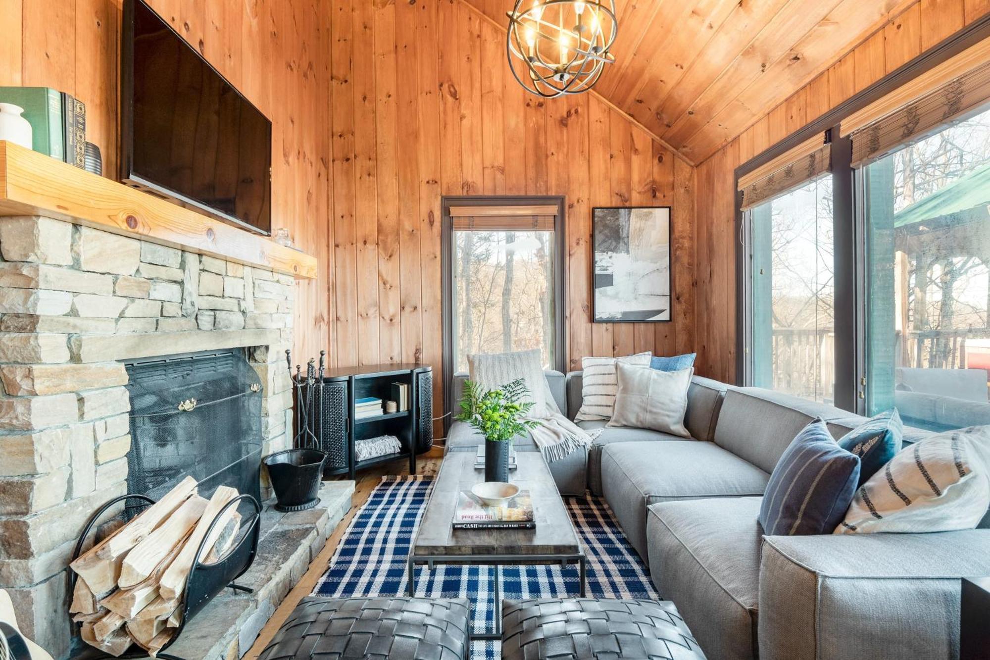 Fontana By Avantstay Gorgeous Mountain Cabin W Views Hot Tub Game Room Gatlinburg Exteriér fotografie